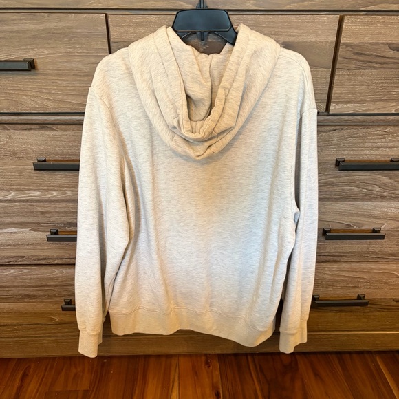 TYR Men's Heather White Hoodie Sweater - Picture 4 of 5